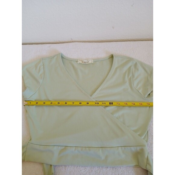 No Comment Womens Blouse V-Neck Wrap Short Sleeves Light Green Size Large - Picture 10 of 15